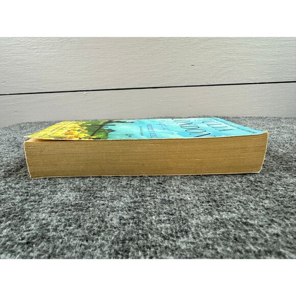 A Light at Winter's End by Julia London (Paperback) - Picture 5 of 6